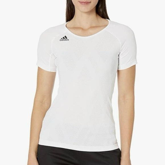 adidas Tops - Adidas Quickset Jersey Fitted Short Sleeve Tee NWT